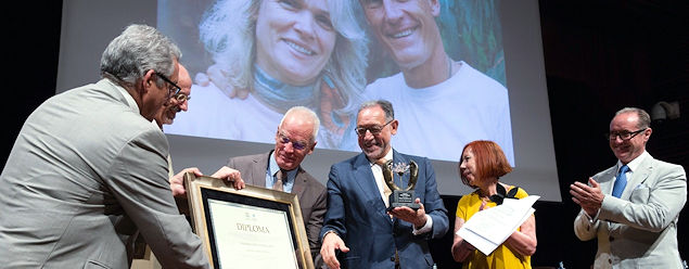 Lama Ole Nydahl vastaanotti Unescon palkinnon