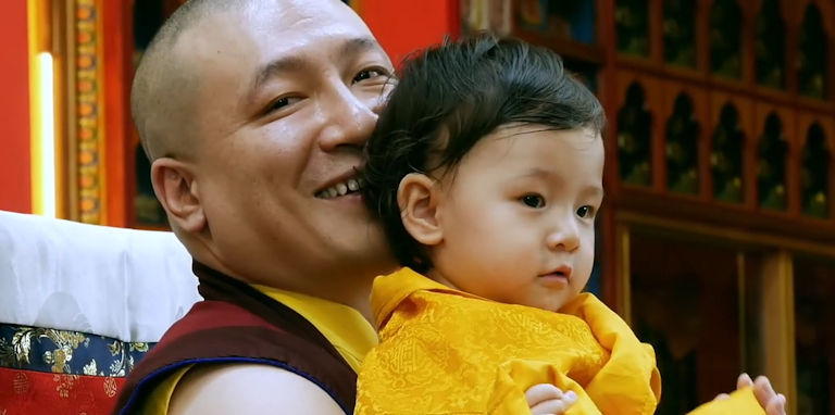 Thugseyla Dhagpo Kundreul Lingissä (video)