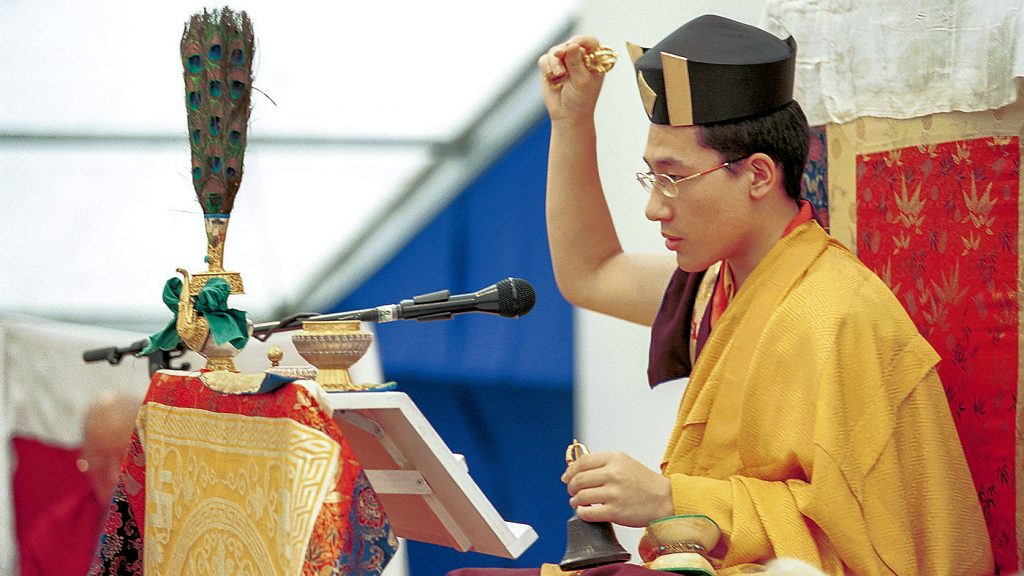 H.P. 17. Karmapa Thaye Dorje Kasselissa vuonna 2000